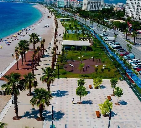 Deniz 4* Konyaalti